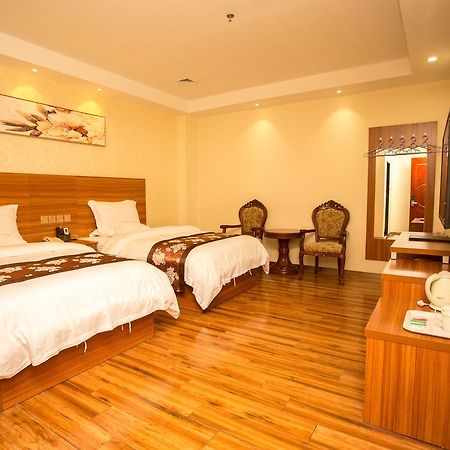 Huaming Hotel International Conference Center Гуанчжоу Экстерьер фото